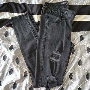 NWOT American Eagle Jeans